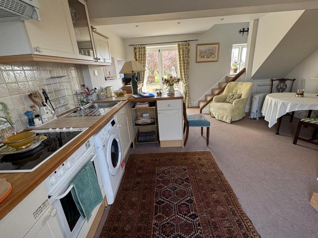 Cottage Barn Conversion On Working Farm 우스터 외부 사진